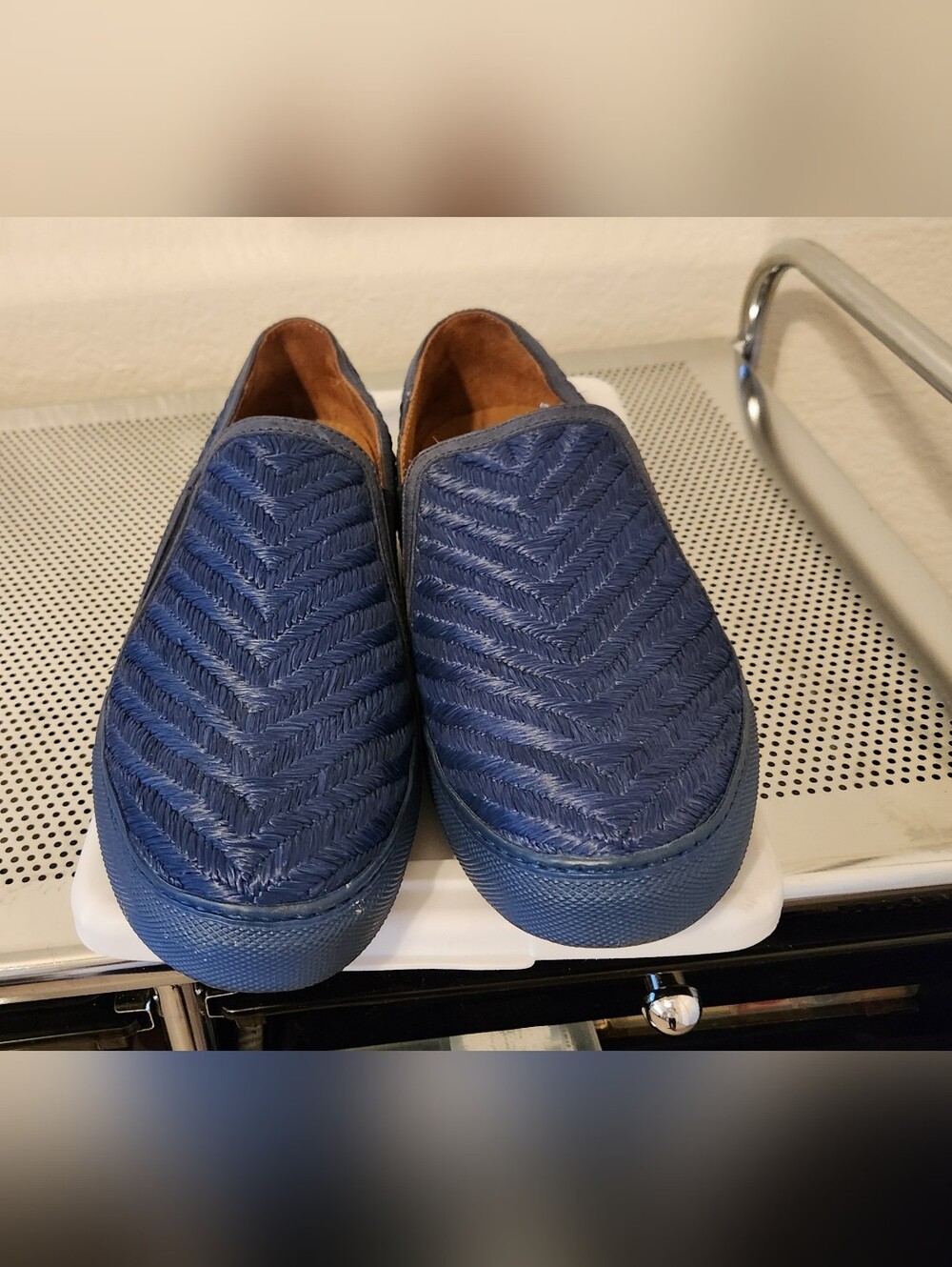 Donald J. Pliner Men's Woven Slip-On Loafers in Navy Size 8
